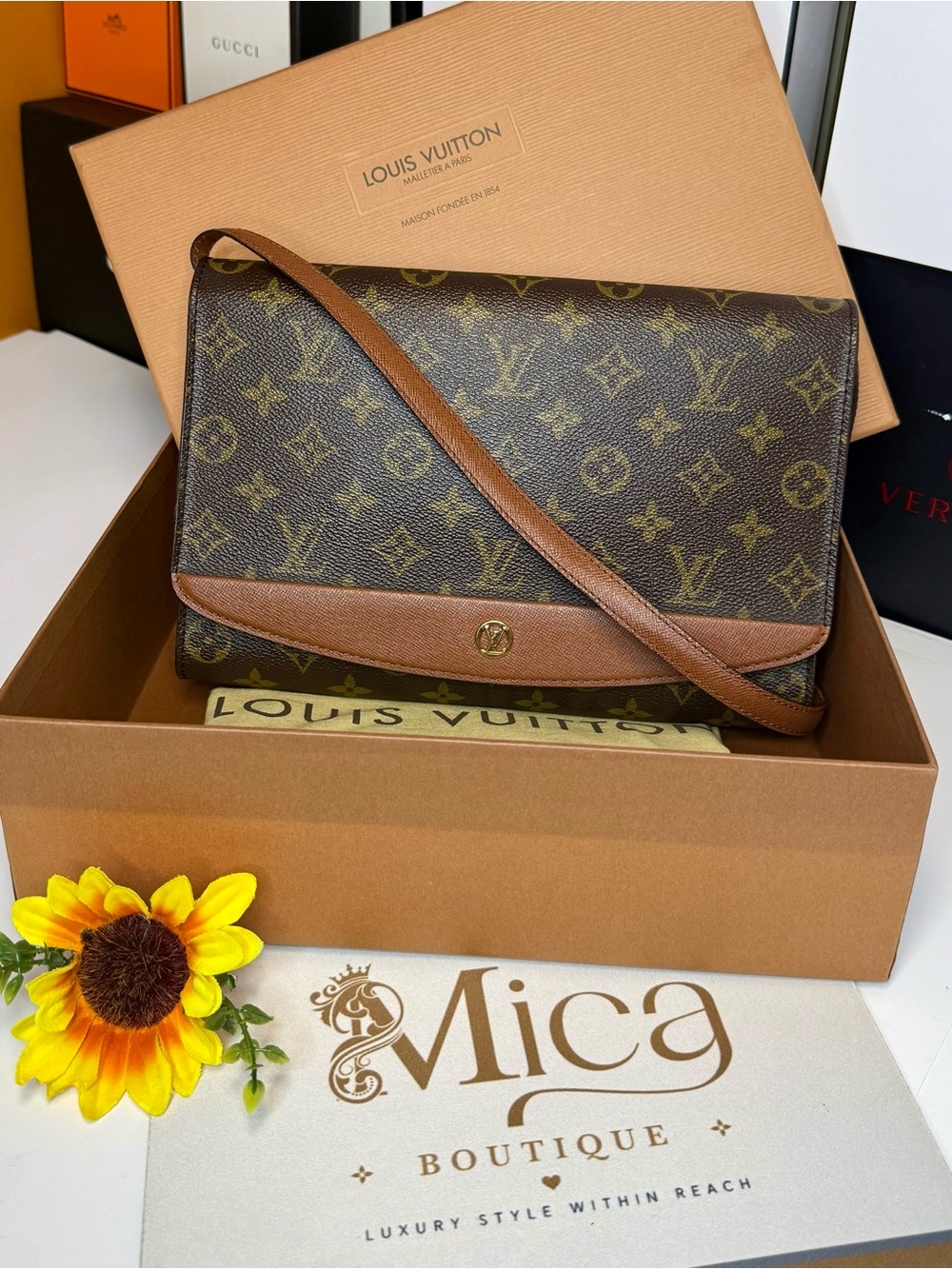 LOUIS VUITTON w/COA Monogram Bordeaux 27 2Way Shoulder/Clutch Bag  W/Box